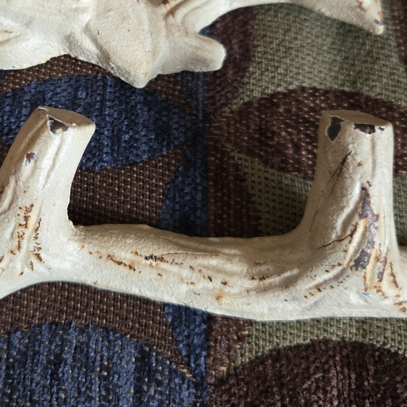 Cast Iron Rustic Bird Wall Hook For Keys Or Small Items - Picture 6 of 6